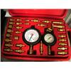 Image 4 : Mac Tools: FIT1000MS  Master Fuel Injection Test Set and a Silver Line MiniVac   (1)