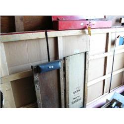 18 Sheets Wall board, 1 Large Ratchet with Breaker bar, Roll of Fiber enforced Plastic, 2 Floor Cree