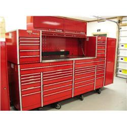 Granddaddy of All Snap-On Tool Boxes  (1)