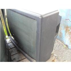 CHOICE of 2 Mitsubishi TV Receiver M#CS35MX1 S#509659 and M#CS35MX1 S#509658 35 Inch (20)