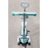 Image 2 : CHILDREN'S LIGHT GREEN ADJUSTABLE SCOOTER