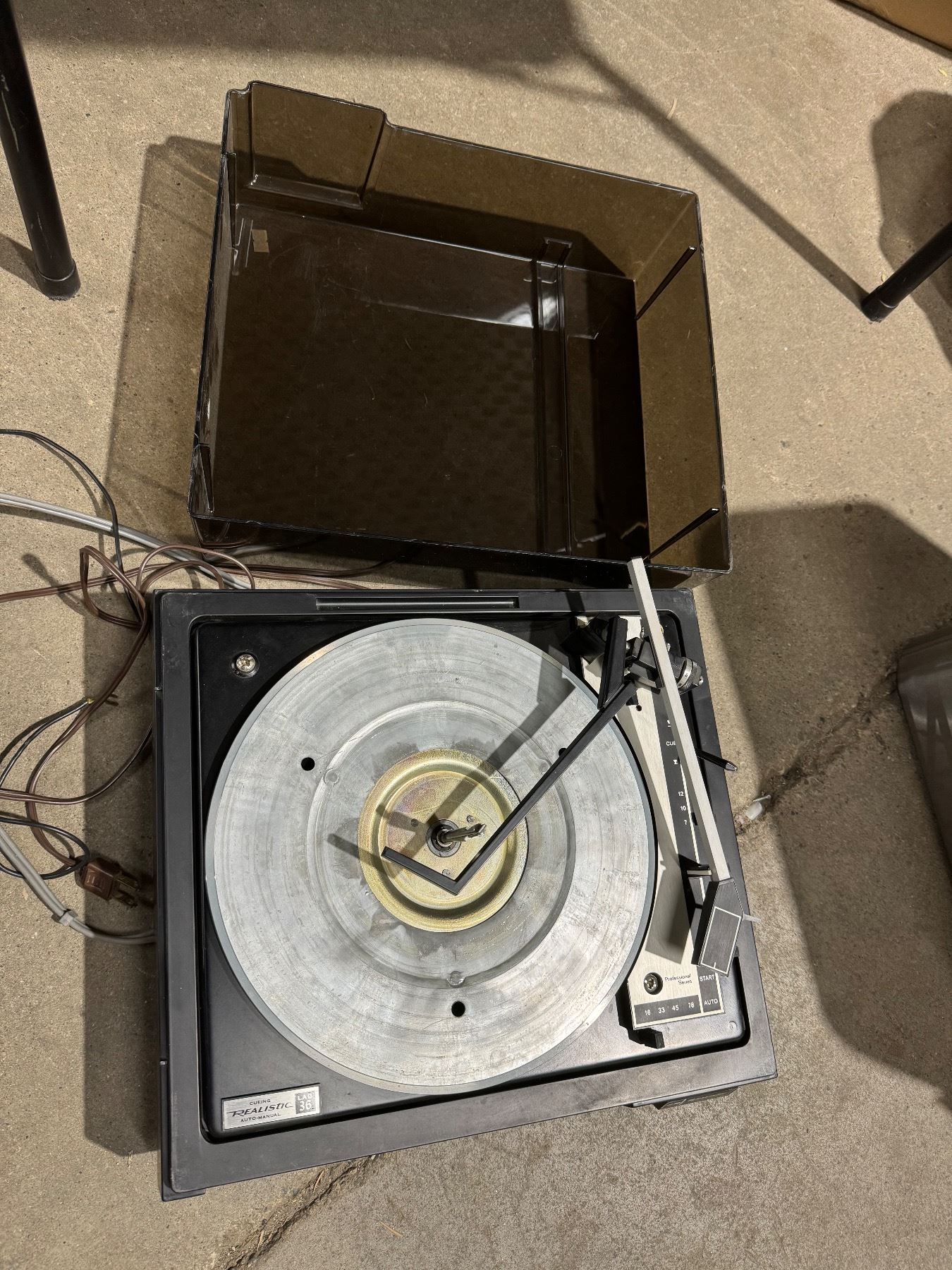Realistic record player