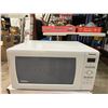 Image 1 : Panasonic microwave