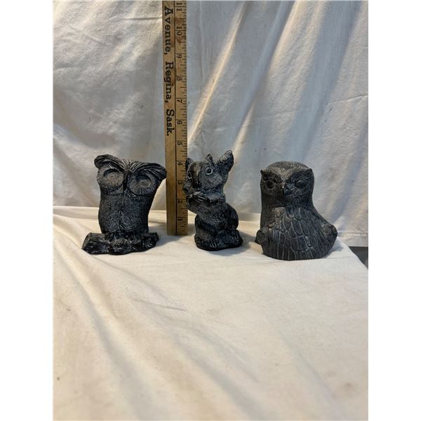 Carvings made in Canada