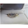 Image 3 : 14K Two Tone Gold Diamond Ring w/One Square Cut Diamond and 2 Square