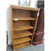 Image 1 : Tiger Oak 5' Bookcase