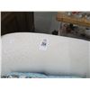 Image 2 : Small White Cloth Tufted Loveseat