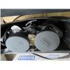 Image 2 : Binoculars - 3