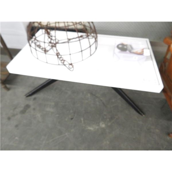 Contemporary White Coffee Table