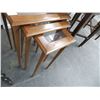 Image 3 : Mahogany Glasstop Nesting Tables - Set of 3