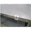 Image 2 : S/S 6' Table w/Undershelf