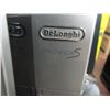 Image 2 : MACHINE À ESPRESSO DELONGHI “MAGNIFICA S”