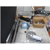 Image 1 : LOT DE PIÈCES ASSORTIES