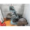 Image 2 : LOT DE 3 MACHINES À AIGUISER