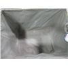 Image 2 : CHARIOT EN TISSUS SUR ROULETTES 37”LRG x 27LNG” x 35”HAUT