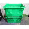 Image 2 : BAC EMPILABLE EN PLASTIQUE 24 X 16 X 14