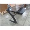 Image 2 : TABLE DE TRAVAIL 42" X 24" X 29-1/2"