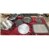 Image 1 : ASSORTMENT OF POTS AND PANS