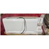Image 2 : TOASTER AND AEROMATIC ELECTRIC SKILLET