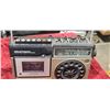 Image 3 : NATIONAL PANASONIC FM/AM CASSETTE RECORDER