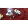 Image 1 : SMALL ROTTWEILER FIGUIRNES AND BOOK