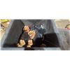 Image 2 : BEARS IN A BOX