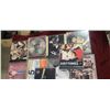 Image 8 : LOT OF CD'S