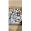 Image 2 : BOX OF MISC TOOLS