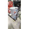 Image 2 : SPACE SAVER ELECTRIC WATER HEATER 110V