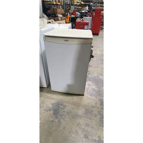KENMORE BAR FRIDGE