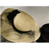 Image 2 : 5 antique hats and 1 fan (16)