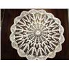 Image 2 : Large collection of lace, doilies, etc. (16)