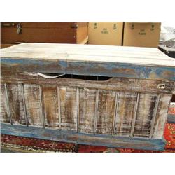 Wood trunk (1000)