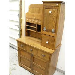 Extremely rare kitchen cabinet originally from Constoga wagon (16)