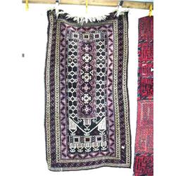 Unusual maroon and white carpet- 5'x33" (25)