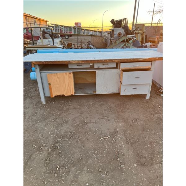 Wooden Work Bench w/ Vise