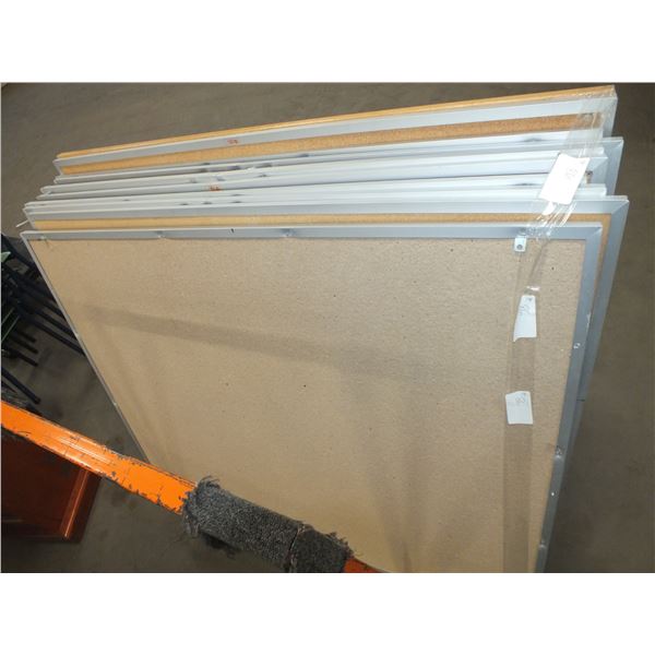 14 Cork Boards