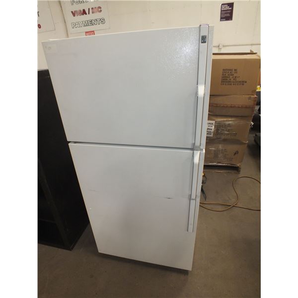 GE White Refrigerator
