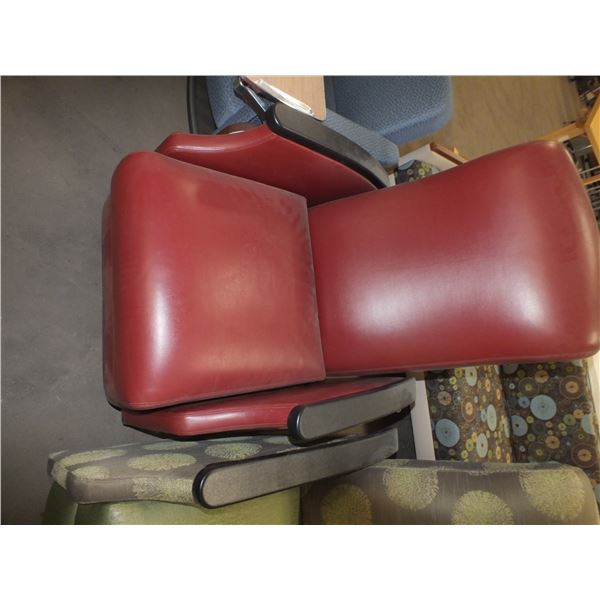 Recliner Chair On Wheels