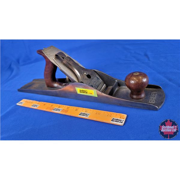 Stanley Wood Plane (5-1/2"H x 17"W x 3-1/4"D) (SEE PICS!)