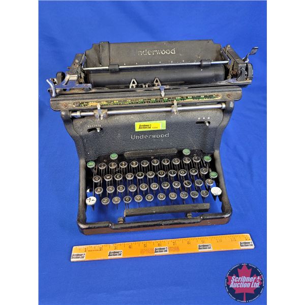 Underwood Typewriter (9-1/2"H x 15-1/2"W x 13"D) (SEE PICS!)
