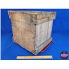 Image 7 : Wood Egg Crate (Stamped: Mfd. by Thorkelsson Ltd. The Master Box-Makers Winnipeg, Canada) (c/w Trays