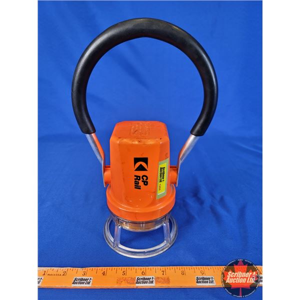 CP Rail Switchmans Railroad Lantern (11-1/2"H x 7"W) (SEE PICS!)