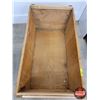Image 7 : WABASSO FABRICS Wood Crate "Made in Canada" (18"H x 33"W x 22"D) (SEE PICS!)