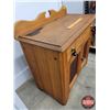 Image 6 : Washstand Cupboard (33"H x 33"W x 17"D) (SEE PICS!)