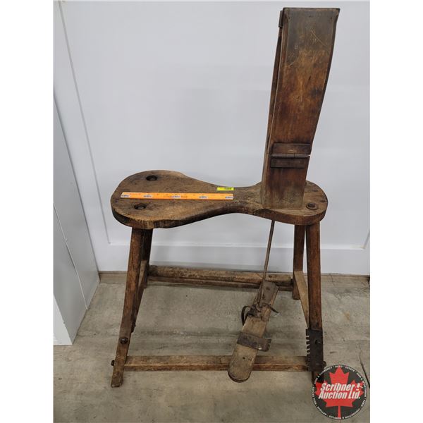 Harness Stitching Horse (43-3/4"H x 29"W x 15-1/2"D) (SEE PICS!)