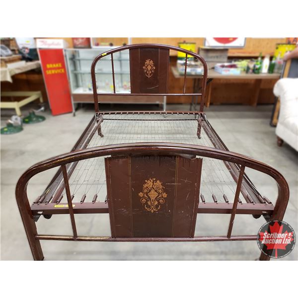 Antique Metal Bed Frame (Simmons Limited / Canadian Bedding Co. Limited) (Head/Foot/Springs/Rails) (