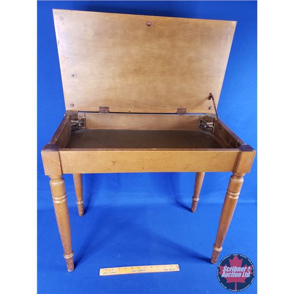 Piano Bench (21-3/4"H x 24-3/4"W x 13-3/4"D) (SEE PICS!)