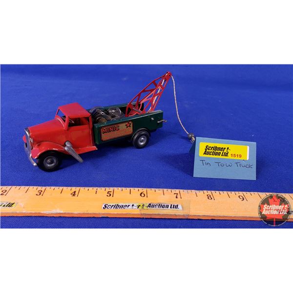 Wind Up Toy Service Tow Truck "MINIC TRIANG TOYS" (3"H x 6-1/2"W x 2"D) (SEE PICS!)