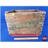 Image 2 : Canada Dry Wood Crate (1962) (12"H x 17-3/4"W x 12-1/4"D) (SEE PICS!)